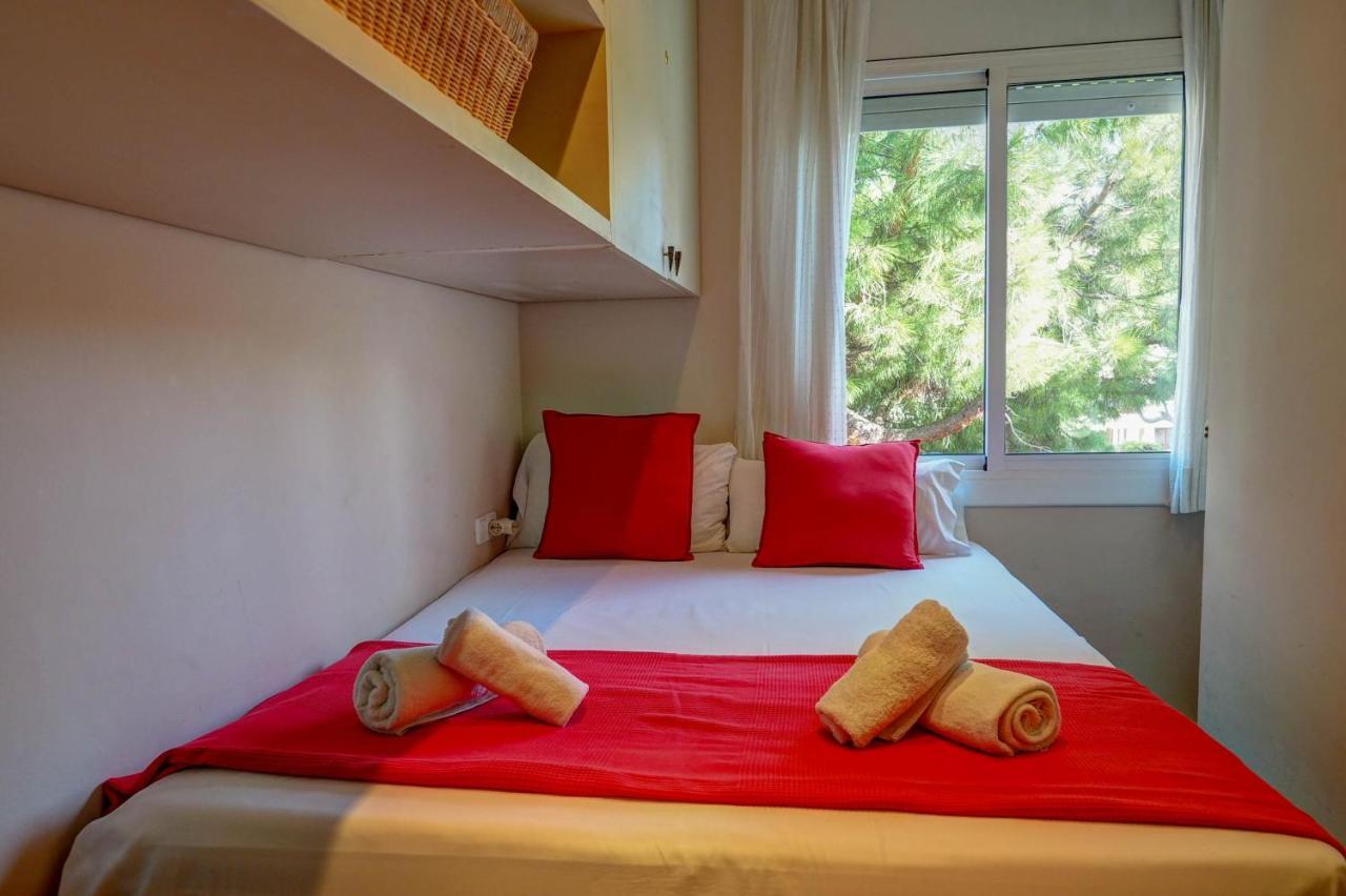 Montroig Zen Penthouse By Hello Homes Σίτζες Εξωτερικό φωτογραφία